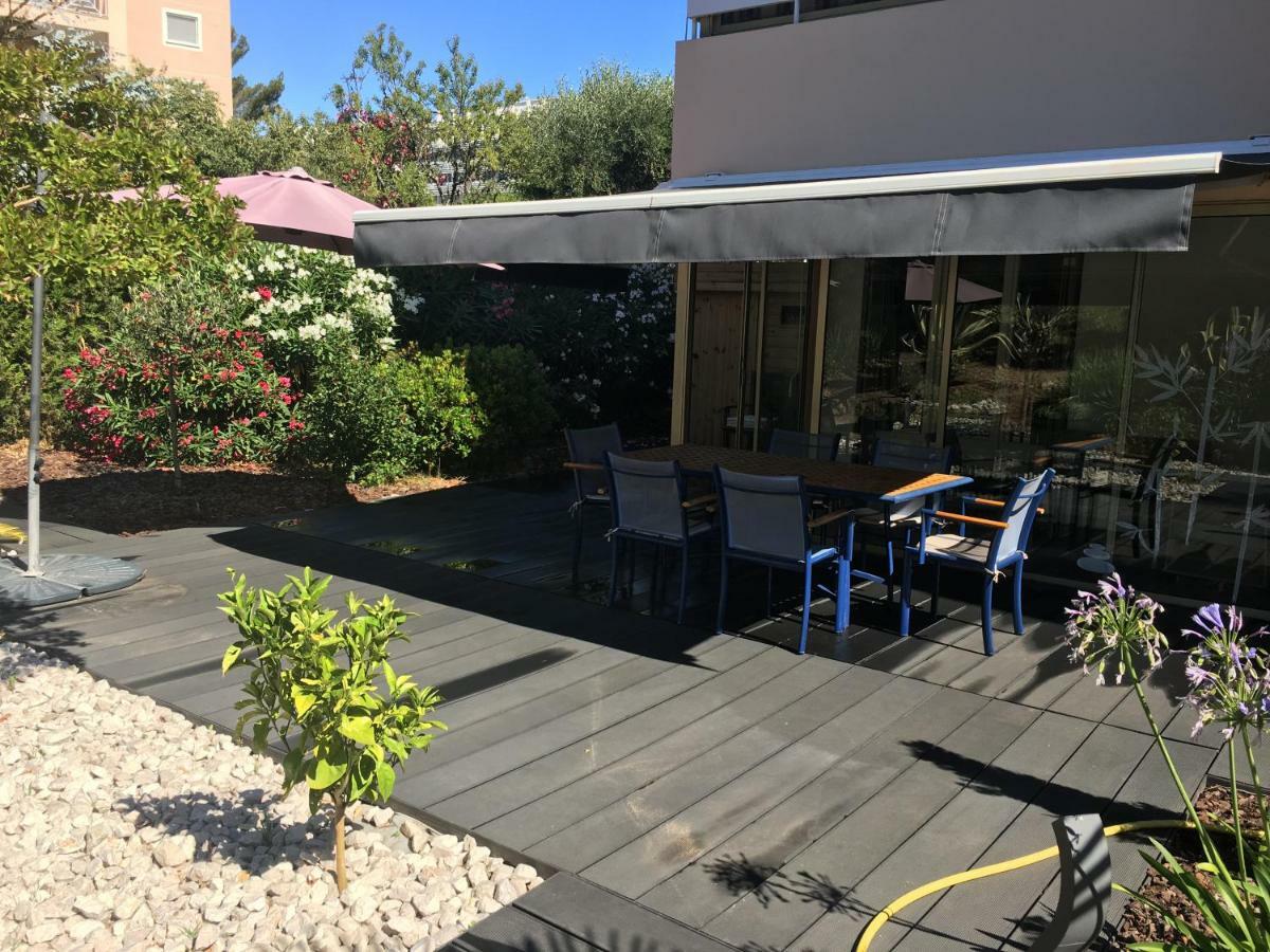 Les Enganes Apartamento Fréjus Exterior foto